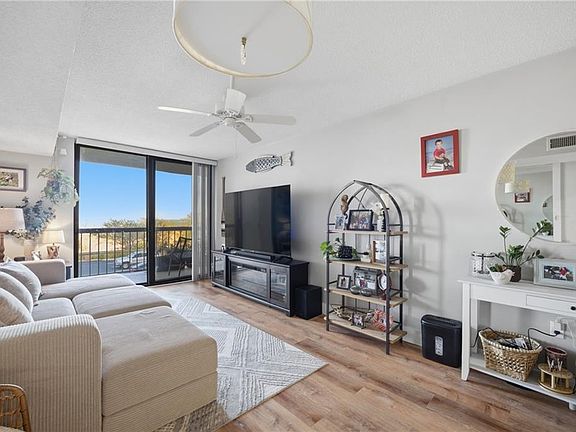4th image of 3288 Page Ave APT 105