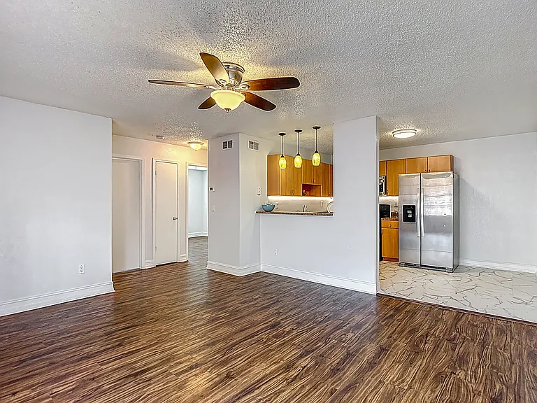 21032 Voyager Blvd #8 — Photo 3
