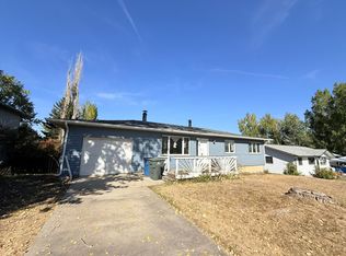635 Dunnuck St, Sheridan, WY 82801