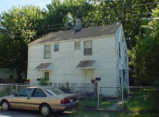 32 Evers Ct, Bridgeport, CT 06610