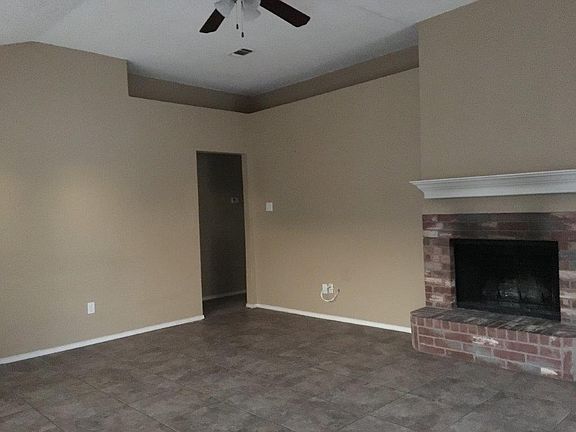 5th image of 1508 Woodhall Way