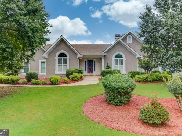 6362 Chestnut Pkwy, Flowery Branch, GA 30542