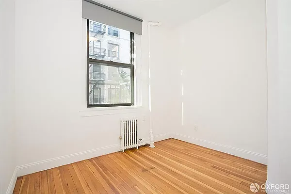 Rented by Oxford Property Group | media 37