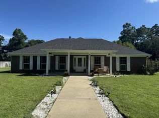 5636 Cottonwood Dr, Milton, FL 32570