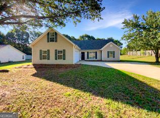 10 Claremont Dr, Covington, GA 30016