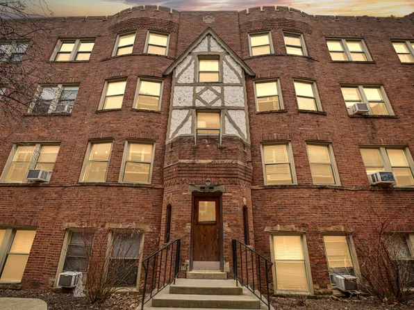 4126 N Kedvale Ave APT 202, Chicago, IL 60641