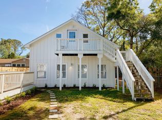 10 Pelican Point Rd, Wilmington, NC 28409