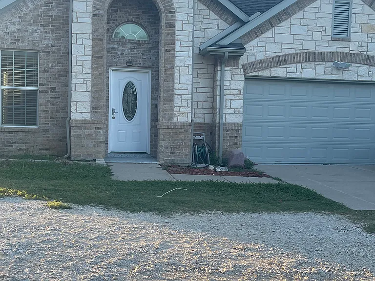 1502 Bonner Rd — Photo 1