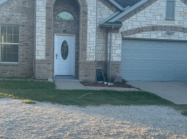 1502 Bonner Rd, Gainesville, TX 76240