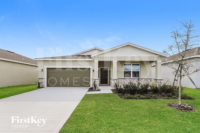 1st image of 204 Windsor Reserve Dr