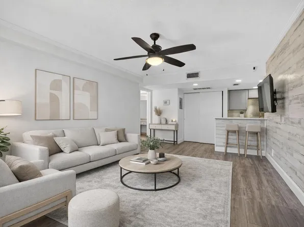 612 Executive Center Drive #3107, West Palm Beach, FL 33401