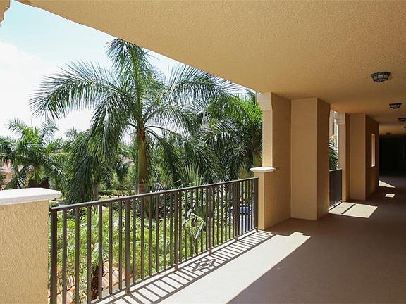 2nd image of 3329 Sunset Key Cir Unit 205