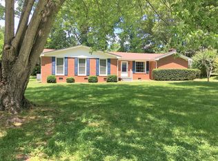 30 Battlefield Rd, Cookeville, TN 38506