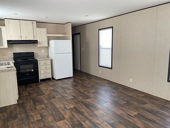 3rd image of 43331 Caruso Ln Lot 33