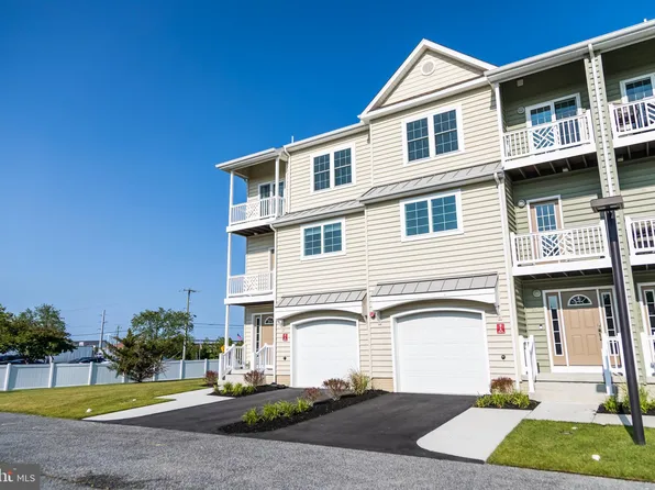 9823 Golf Course Rd Unit 28, Ocean City, MD 21842