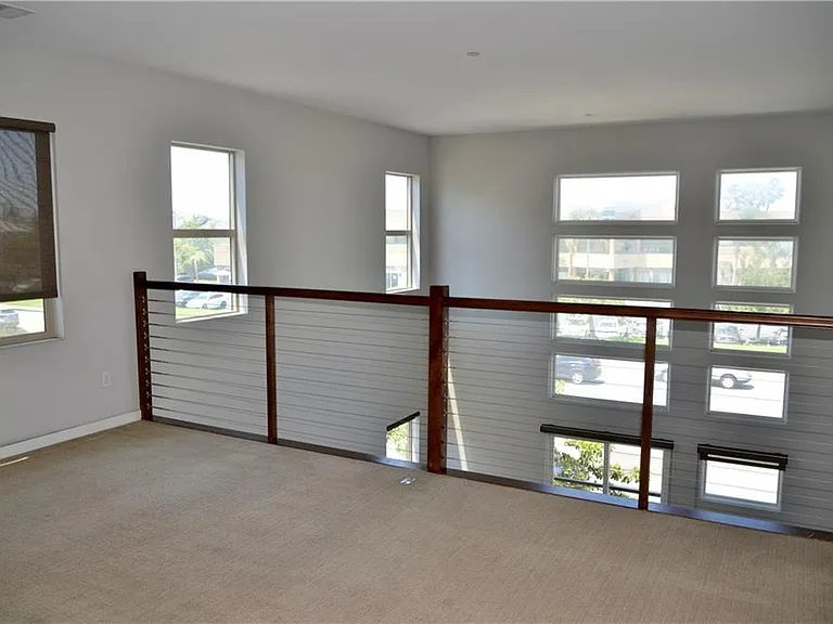 1500 W Artesia Sq #A — Photo 17