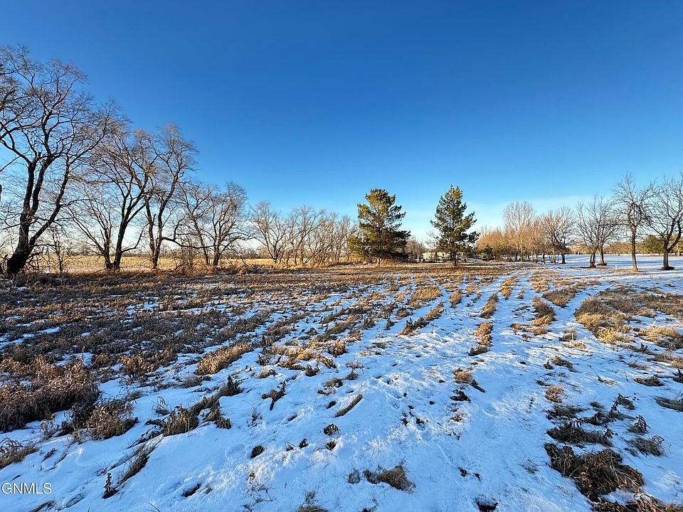 2nd image of 3744 Bunker Rd