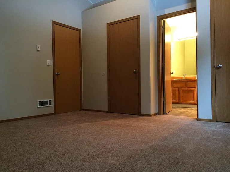 5625 255th St E — Photo 28
