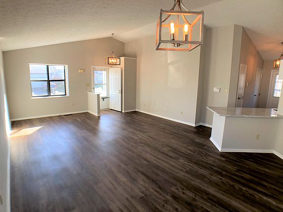 2nd image of 3888 Maidens Larne Dr