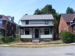 39 Clover St, Johnstown, PA 15902