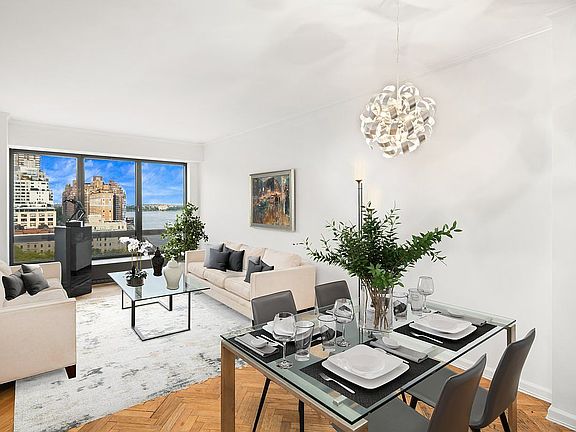 3rd image of 530 E 76th St APT 12C