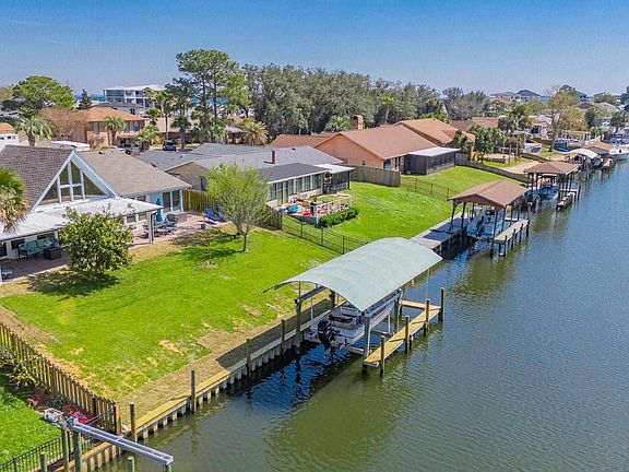 4th image of 1149 Harbor Ln