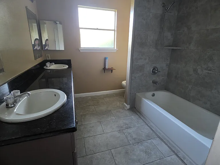 19503 Westhaven Dr — Photo 6