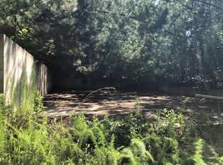 980 Clayroot Rd, Dallas, GA 30132