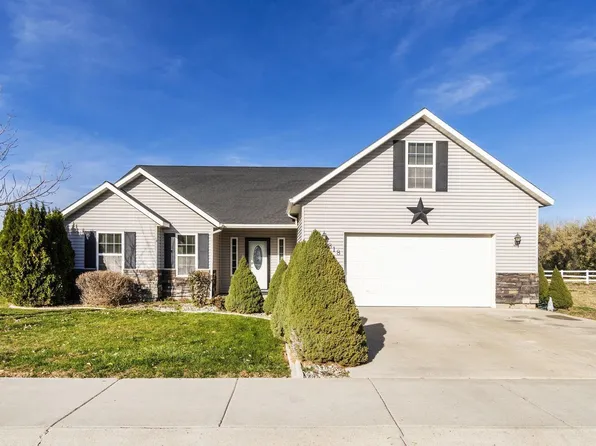 818 Pine St, Filer, ID 83328