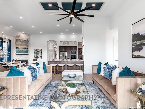 3rd image of 117 Barton Creek