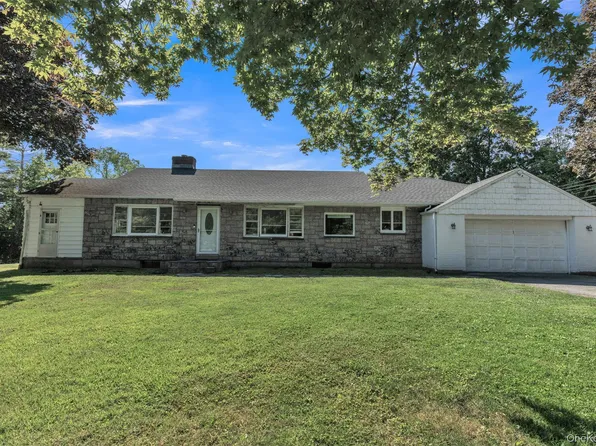 271 Hill Street, Mahopac, NY 10541