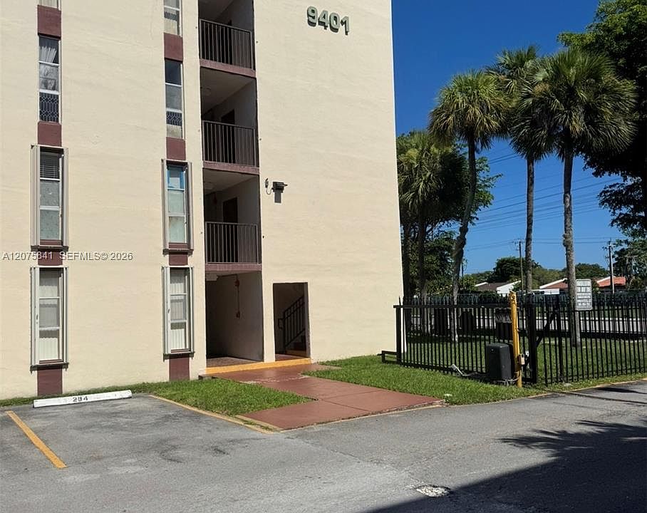 1st image of 9401 SW 4th St APT 103
