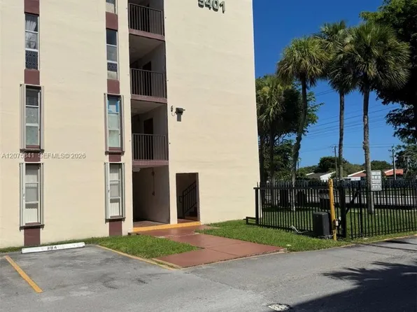 9401 SW 4th St APT 103, Miami, FL 33174