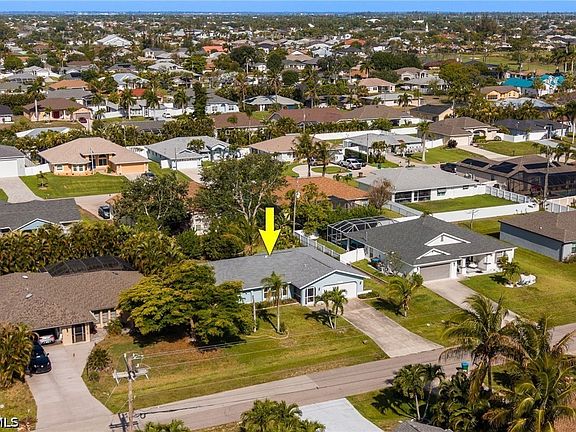 2nd image of 2212 SW 11th Ct