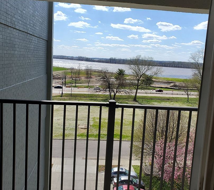 1st image of 828 Sunset Ave #876