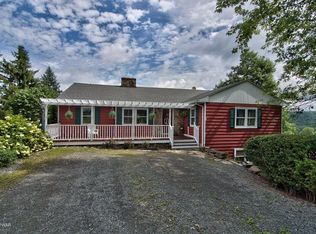 82 Rutledgedale Rd, Tyler Hill, PA 18469