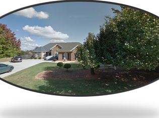 100 Wyckliffe Dr, Locust Grove, GA 30248