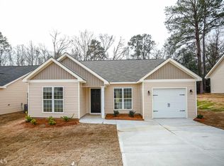 105 Allentown Ln, Macon, GA 31216