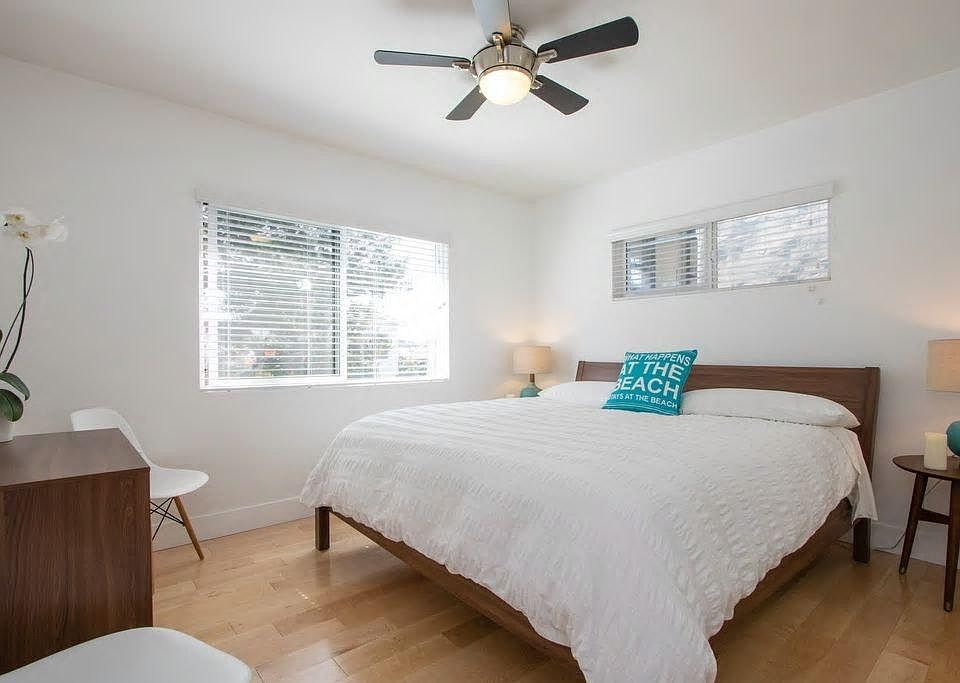 1st image of 119 Paloma Ave APT H