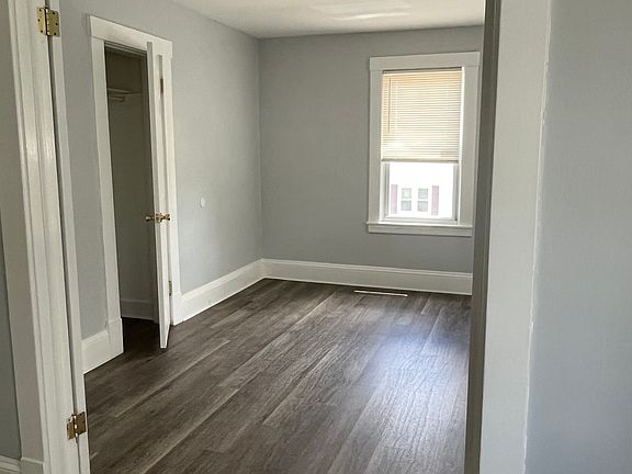 4th image of 49 Highland Ave APT 3R