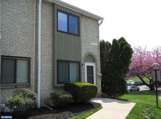 1110 Valley Dr, West Chester, PA 19382