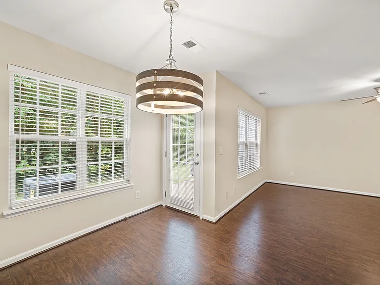 235 Blue Robin Way — Photo 29