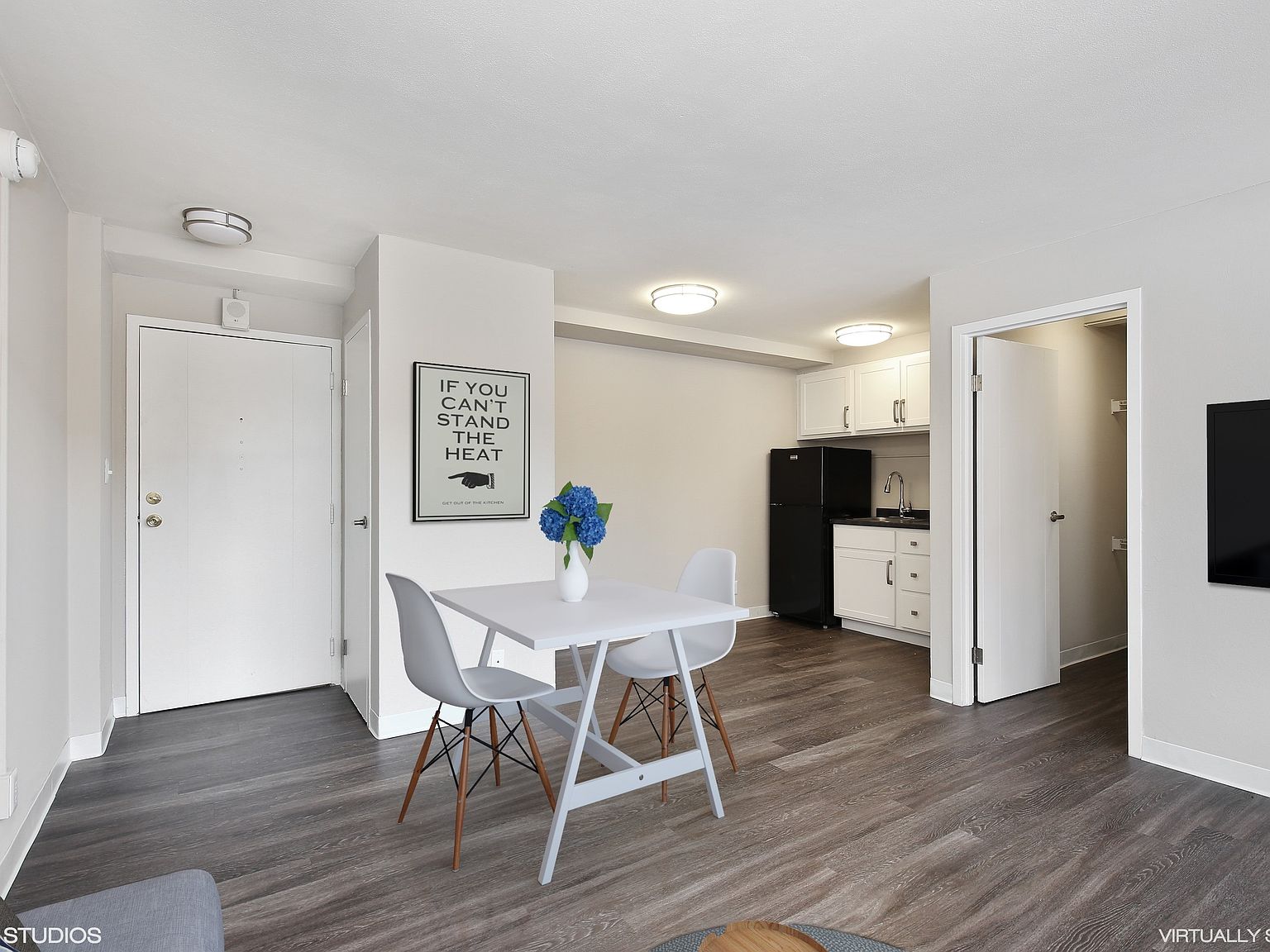330 Oak Grove St 816, Minneapolis, MN 55403 Zillow
