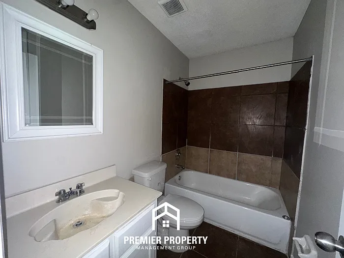 6689 Harpeth Cv — Photo 13