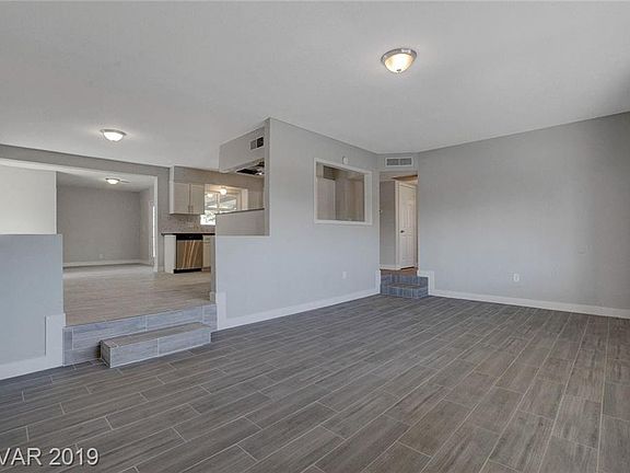3rd image of 4008 San Bernardino Ave