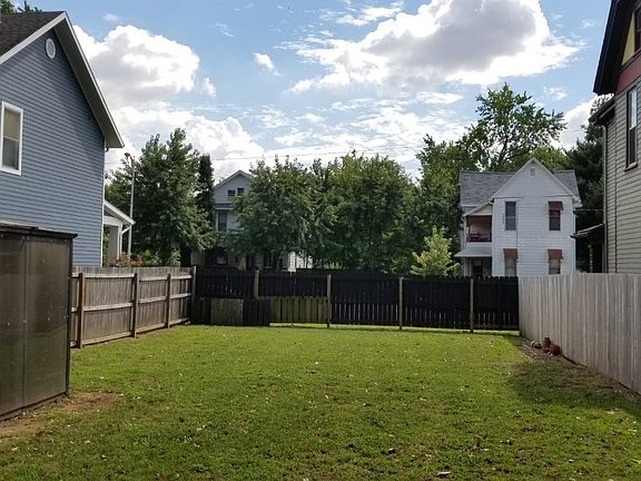 3rd image of 24 Washington Ave