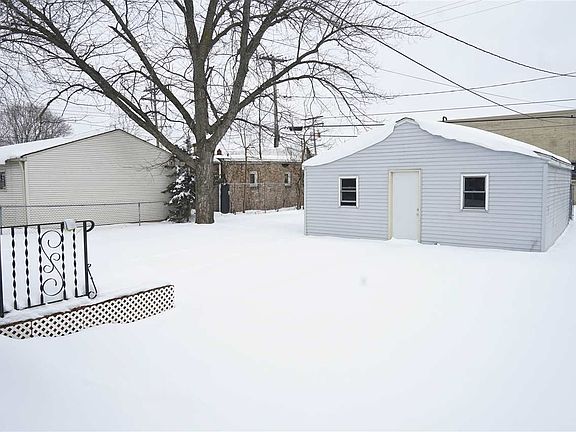 5th image of 5149 Illinois St