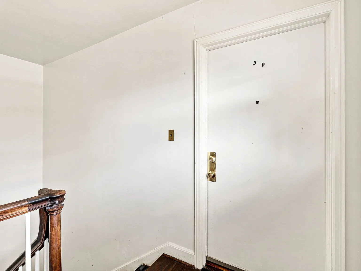 2 bed, 940 sqft, $1,325 — Photo 2