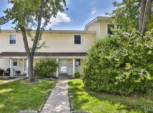 139 Condor Ct #139, Saint Charles, MO 63303