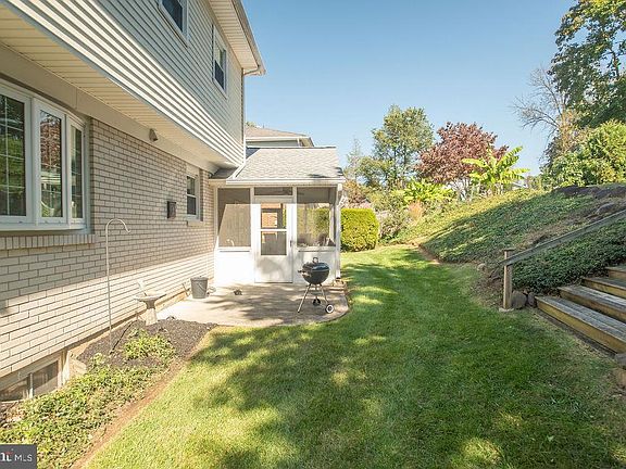 4th image of 2706 Tanager Dr